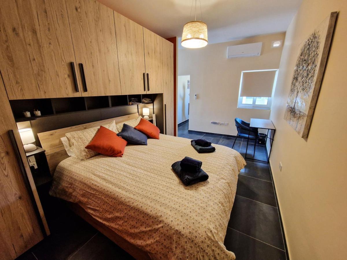 Апартаменты Comfy And Cosy. Сент-Полс-Бей Экстерьер фото